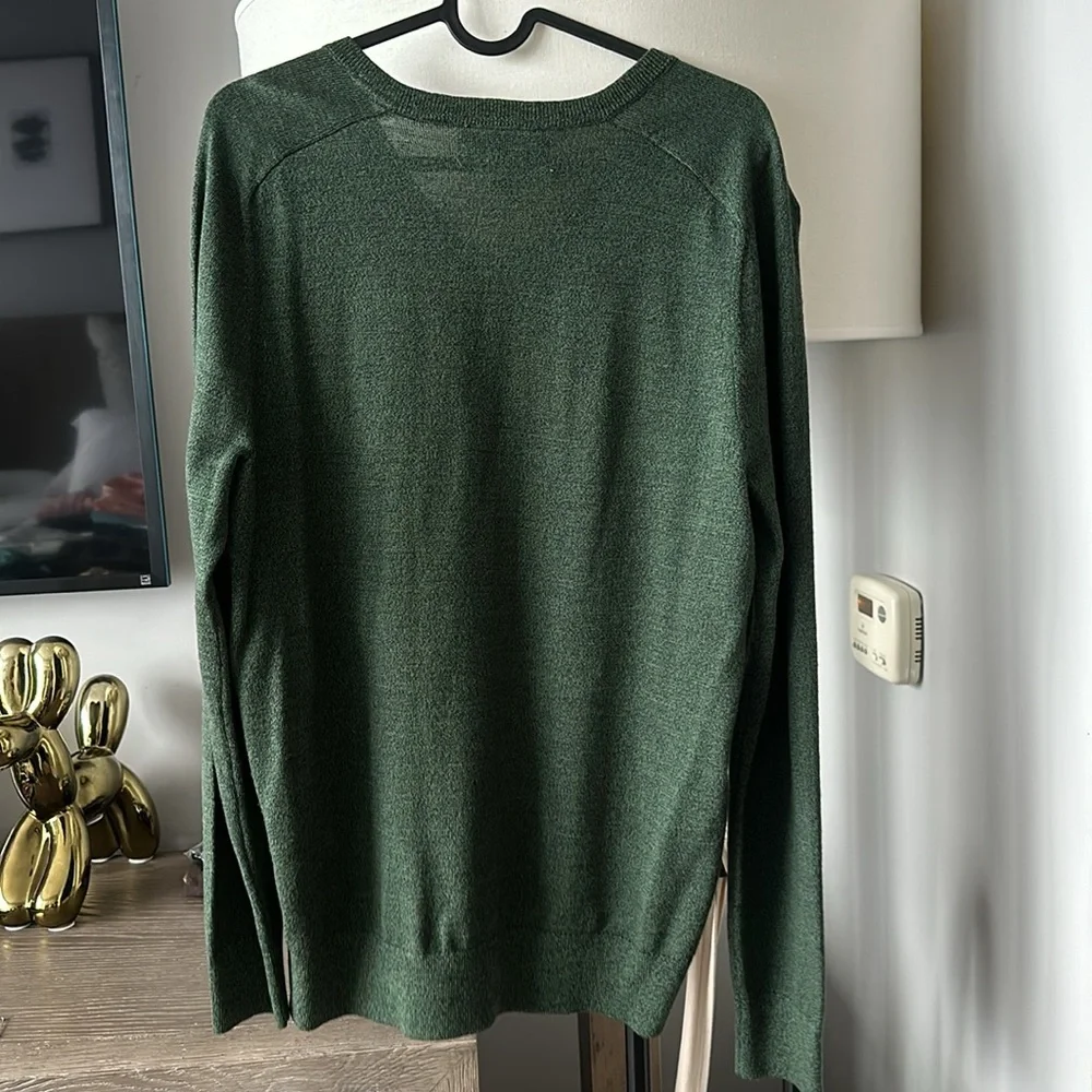 Banana Republic Sweater Top MEN size M